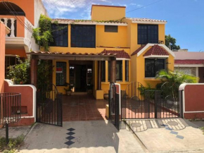 Excelente casa cerca de la playa para grupos +10!